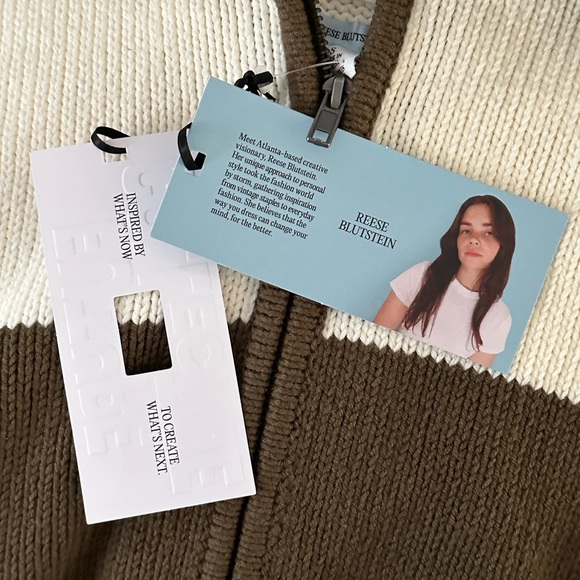 NWT Women’s Small Long-Sleeve Zip-Up Collared Cardigan from Future Collective™l - Picture 3 of 8